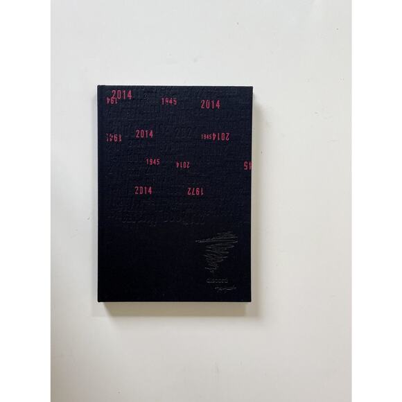 Yohji Yamamoto discord spring/summer 2024 Look Book - Picture 1 of 4